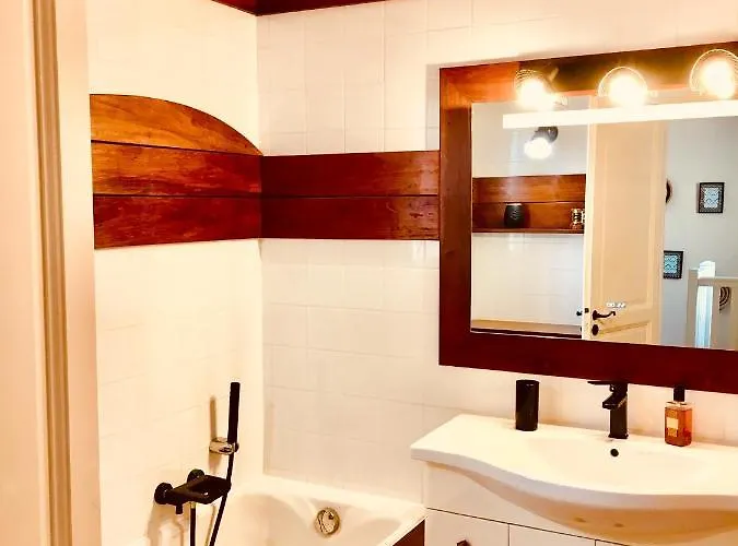 Willa Mas Andalou Fabuleuse Premiere Ligne De Mer, Privative