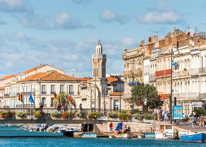 Mas Andalou Fabuleuse Premiere Ligne De Mer, Privative * Frontignan