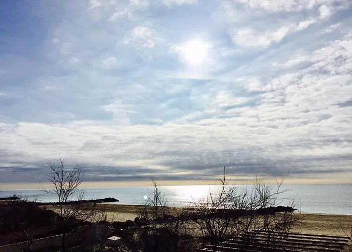 Willa Mas Andalou Fabuleuse Premiere Ligne De Mer, Privative *